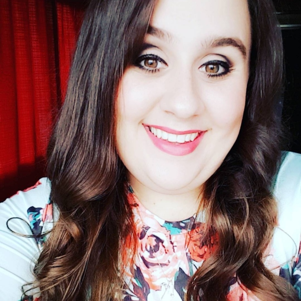 Meet your Posher, Avrielle